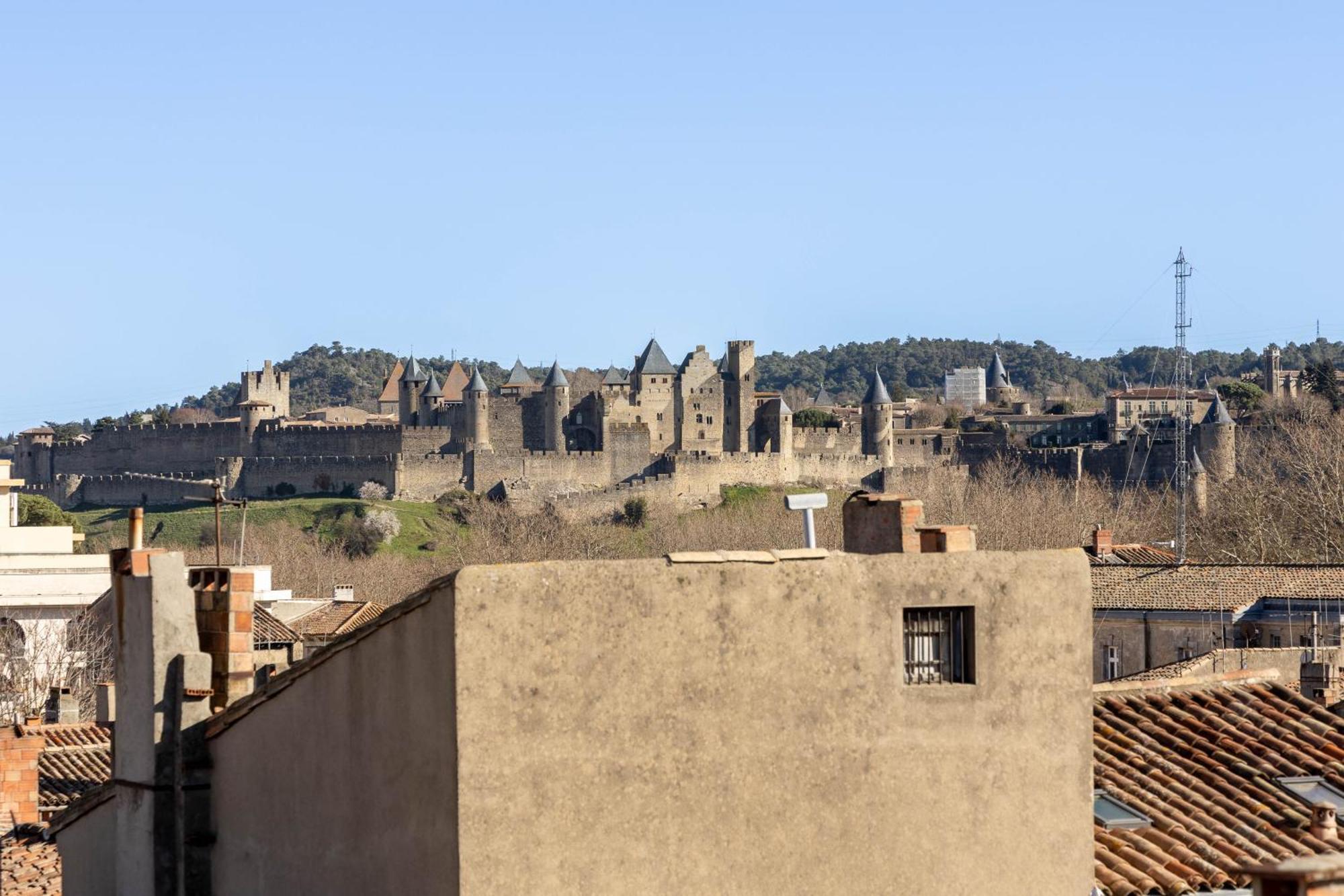 Bel Appartement Avec Cour Au Coeur De La Bastide Carcassonne Eksteriør billede