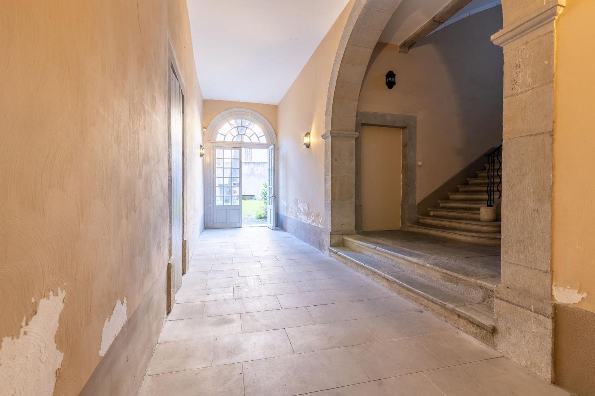 Bel Appartement Avec Cour Au Coeur De La Bastide Carcassonne Eksteriør billede